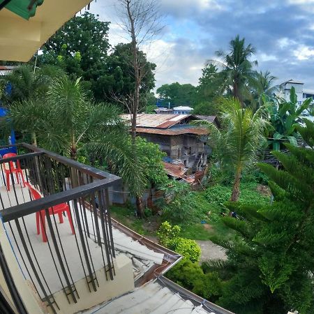 Antwet Backpacker'S Inn & Rooftop Bar Dumaguete City Exterior photo